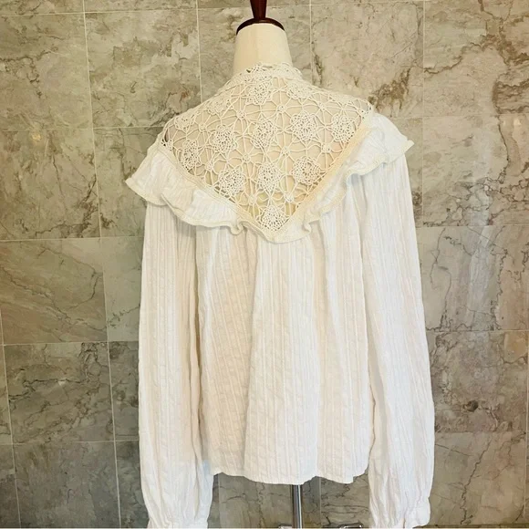 Pilcro Long-Sleeve Eyelet Cutwork Blouse - Picture 7 of 9